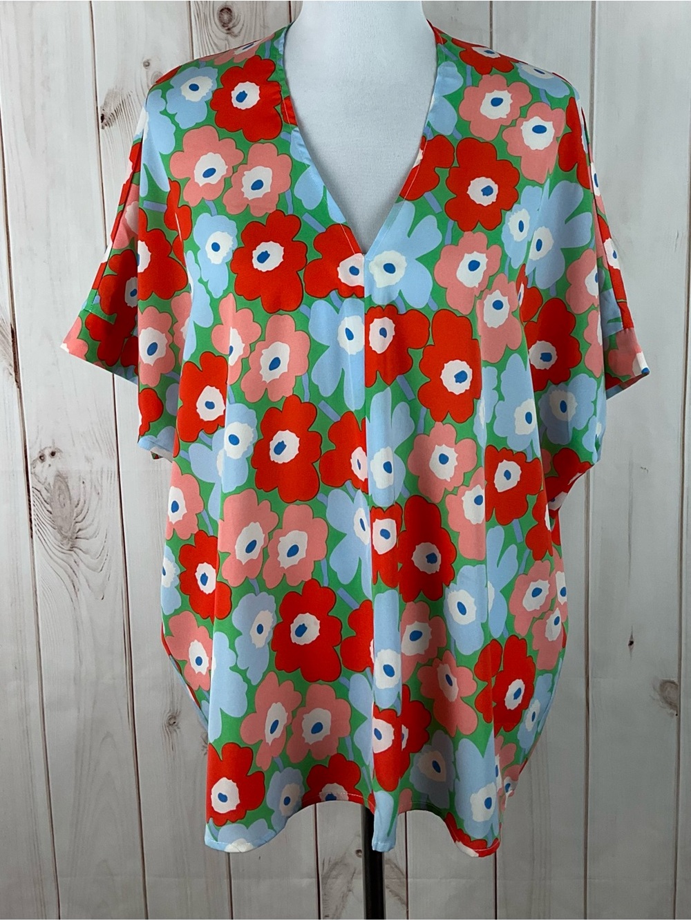 Jodifl Women’s Multicolor Floral V-Neck 100% Polyester Blouse Top Size M